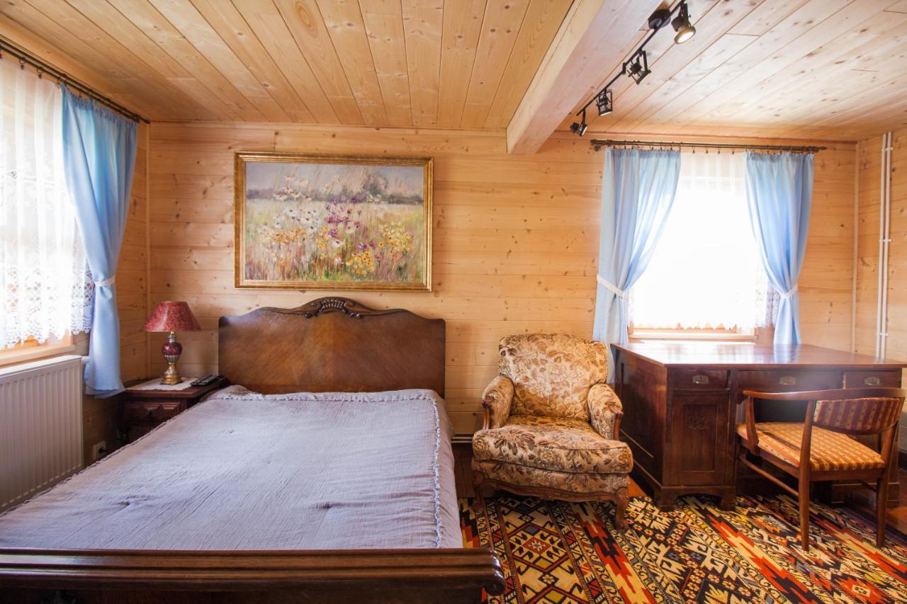 Holiday House Folwark Jelen Poniklica Exterior foto